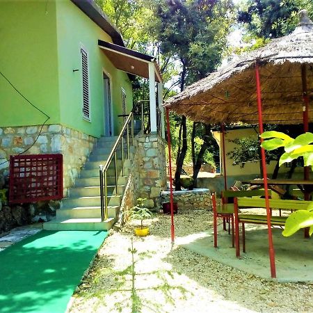 Ramo'S Green Beachside Retreat - Cozy 2 Bedroom Home Влёра Экстерьер фото